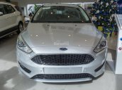 Bán Ford Focus 5D Sport 1.5L Ecoboost sản xuất năm 2018, màu xám (ghi), hỗ trợ trả góp 80%