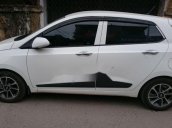 Bán xe Hyundai Grand i10 đời 2017, màu trắng 