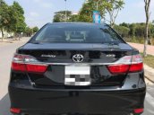 Cần bán gấp Toyota Camry AT năm 2015, màu đen