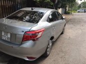 Cần bán lại xe Toyota Vios MT đời 2017, màu bạc, giá tốt