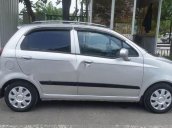 Gia đình bán xe Chevrolet Spark 2009, màu bạc  