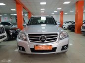 Cần bán Mercedes 300 4Matic sản xuất 2009, màu bạc