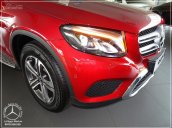 Bán Mercedes Benz GLC 200 2020 - SUV 5 chỗ - Hỗ trợ ngân hàng 80%, đưa trước 550 triệu nhận xe, LH: 0919 528 520