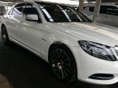 Cần bán xe Mercedes S400 sản xuất năm 2017, màu trắng