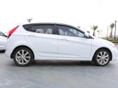 Bán ô tô Hyundai Accent 1.4AT sản xuất năm 2015, màu trắng, nhập khẩu nguyên chiếc