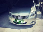 Cần bán xe Toyota Vios đời 2013, màu bạc, 435 triệu