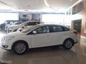 Bán Ford Focus 2018 mới 100%, giá tốt đủ màu, tặng phụ kiện - LH 033.613.5555
