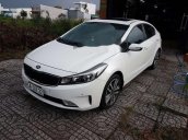 Cần bán Kia Cerato năm 2017, màu trắng số tự động