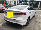 Bán ô tô Hyundai Elantra 1.6MT đời 2018, màu trắng