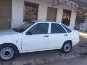 Cần bán xe Fiat Tempra MT sản xuất 2001, màu trắng