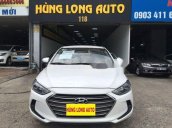 Bán ô tô Hyundai Elantra 1.6MT đời 2018, màu trắng