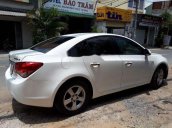 Cần bán gấp Chevrolet Cruze 2013, màu trắng xe gia đình, giá chỉ 350 triệu