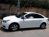 Cần bán gấp Chevrolet Cruze 2013, màu trắng xe gia đình, giá chỉ 350 triệu