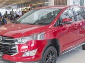 Cần bán Toyota Innova Venturer đời 2018, màu đỏ