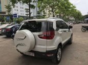 Bán Ford EcoSport Titanium 2016, màu trắng chính chủ, giá 568tr