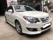 Cần bán Hyundai Avante sản xuất 2014, màu trắng, giá chỉ 150 triệu