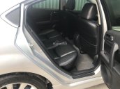 Cần bán Mazda 6 năm 2011, màu bạc, nhập khẩu