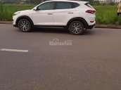 Cần bán xe Hyundai Tucson đời 2015, màu trắng, nhập khẩu Hàn Quốc