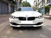 Bán xe BMW 3 Series 328i sản xuất năm 2013, màu trắng, nhập khẩu