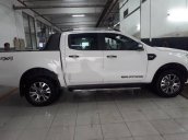 Bán xe Ford Ranger Wildtrak 3.2L AT sản xuất năm 2017, màu trắng, giá tốt