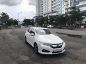 Cần bán Honda City sản xuất năm 2015, màu trắng, giá 495tr