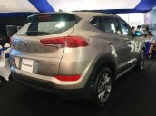 Bán xe Hyundai Tucson 2.0 AT 2WD năm 2018, màu ghi vàng 