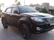 Cần bán gấp Toyota Fortuner AT năm sản xuất 2016, màu đen chính chủ, giá tốt