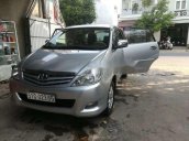 Cần bán gấp Toyota Innova đời 2010, màu bạc, 388tr