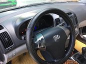 Cần bán gấp Hyundai Avante MT sản xuất 2013, 375 triệu