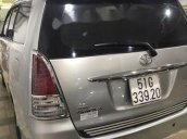 Cần bán gấp Toyota Innova đời 2010, màu bạc còn mới, 432tr