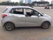 Cần bán xe Hyundai Grand i10 đời 2015, màu bạc, xe nhập chính chủ, 290tr