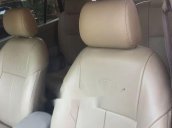 Cần bán xe Toyota Innova đời 2010, màu bạc, 385 triệu