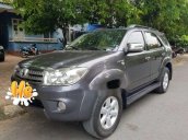 Bán xe Toyota Fortuner đời 2009, màu xám, giá chỉ 550 triệu