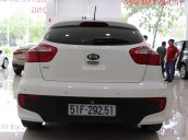 Bán xe Kia Rio 1.4 2016, màu trắng, nhập khẩu