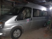 Bán xe Ford Transit sản xuất 2015 màu bạc, 630 triệu