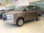 Bán Toyota Innova 2.0E 2018 màu đồng, nội thất Đen - Hỗ trợ trả góp 90%, bảo hành chính hãng 3 năm/Hotline: 0973.306.136