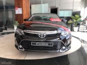 Bán Toyota Camry 2.5Q giá tốt, hỗ trợ vay đến 90%, lãi xuất ưu đãi, nhận xe ngay