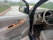 Cần bán Toyota Innova G đời 2011, màu đen