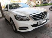 Bán Mercedes E200 sản xuất 2015, màu trắng