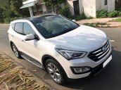 Cần bán gấp Hyundai Santa Fe đời 2015, màu trắng giá cạnh tranh