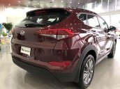 Cần bán Hyundai Tucson đời 2018, màu đỏ, giá tốt