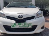 Cần bán gấp Toyota Yaris sản xuất 2012, màu trắng, nhập khẩu Nhật Bản chính chủ