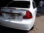 Cần bán gấp Chevrolet Aveo sản xuất 2017, màu trắng, giá tốt