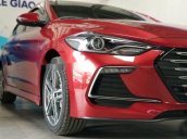 Cần bán xe Hyundai Elantra Sport đời 2018, màu đỏ