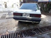 Cần bán lại xe Nissan Bluebird năm sản xuất 1992, màu trắng, giá tốt