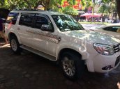 Cần bán lại xe Ford Everest đời 2015, màu trắng
