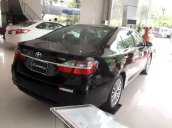 Bán Toyota Camry đời 2018, màu đen