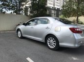 Bán Toyota Camry đời 2014, màu bạc