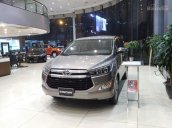 Bán Toyota Innova 2.0V 2018 màu bạc - Hỗ trợ trả góp 90%, bảo hành chính hãng 3 năm/Hotline: 0973.306.136