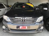 Bán Fortuner V số tự động 2016, màu xám lông chuột